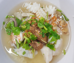 เจ๊หมวยข้าวต้มปลา ตลาดเก่า photo