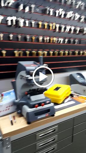 Locksmith «Armstrong Locksmith Inc», reviews and photos, 208 Thompson Ln, Nashville, TN 37211, USA