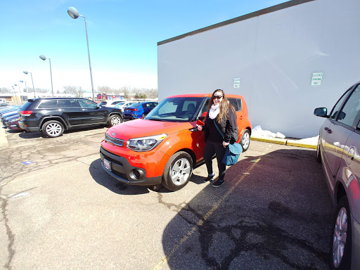 Kia Dealer «Barnett Kia», reviews and photos, 3610 Hwy 61 N, White Bear Lake, MN 55110, USA