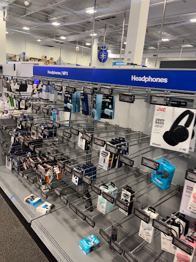 Electronics Store «Best Buy», reviews and photos, 5425 Touhy Ave, Skokie, IL 60077, USA