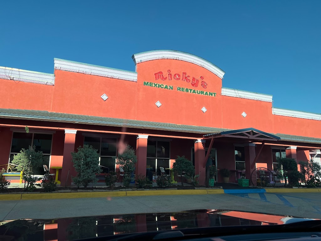 Nicky's Mexican Restaurant 71111