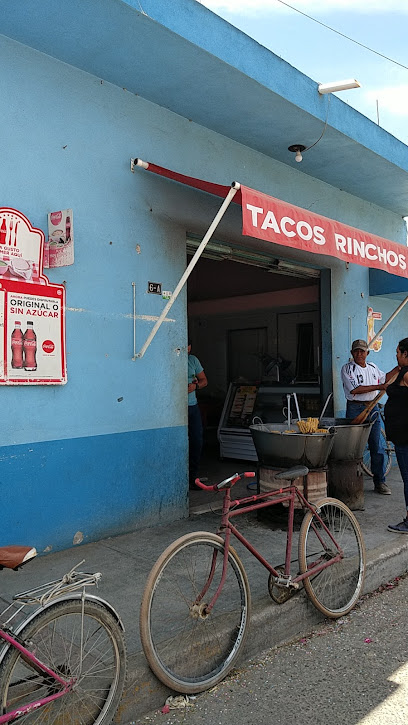 Tacos y cemitas de carnitas 'Rincho'