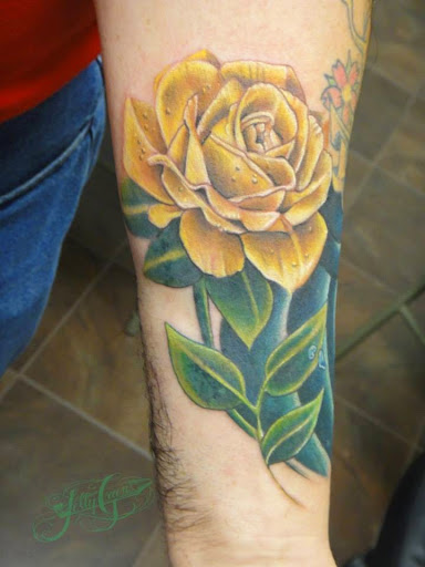 Tattoo Shop «Nautilus Tattoo», reviews and photos, 2719 Berlin Turnpike, Newington, CT 06111, USA