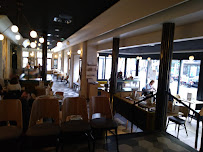 Atmosphère du Restaurant Léon - Republique à Paris - n°19