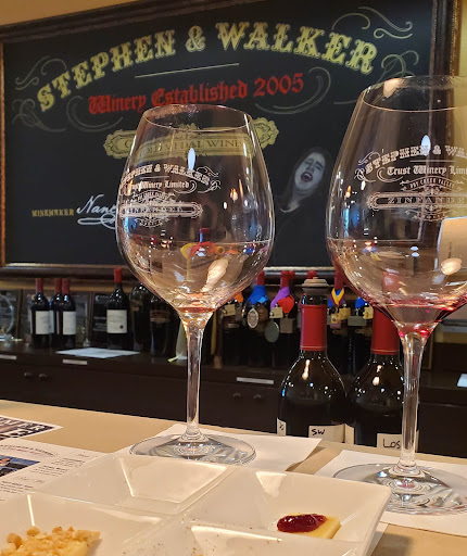 Winery «Stephen & Walker Winery», reviews and photos, 243 Healdsburg Ave, Healdsburg, CA 95448, USA