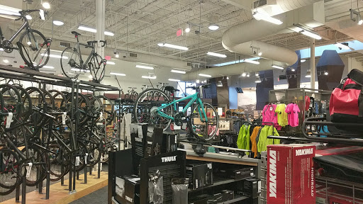 Camping Store «REI», reviews and photos, 1789 28th St, Boulder, CO 80301, USA