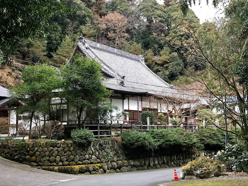 良珊寺