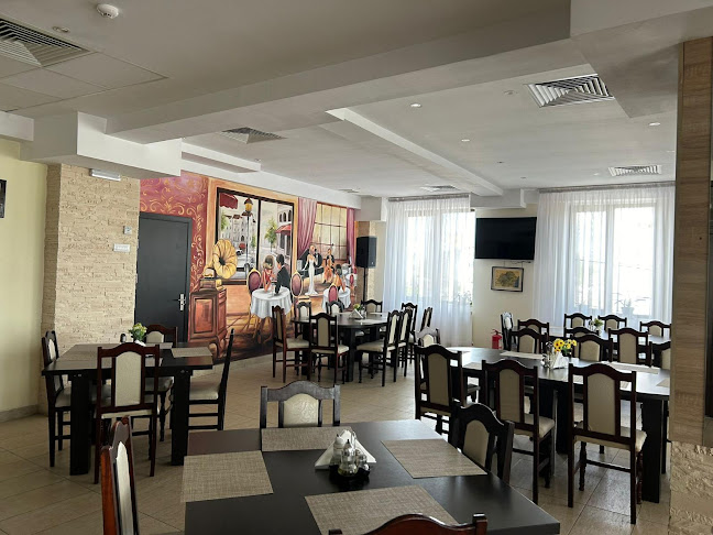 IRINA RESTAURANT&MORE