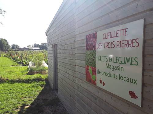 Épicerie Le Panier des Trois Pierres Les Trois-Pierres