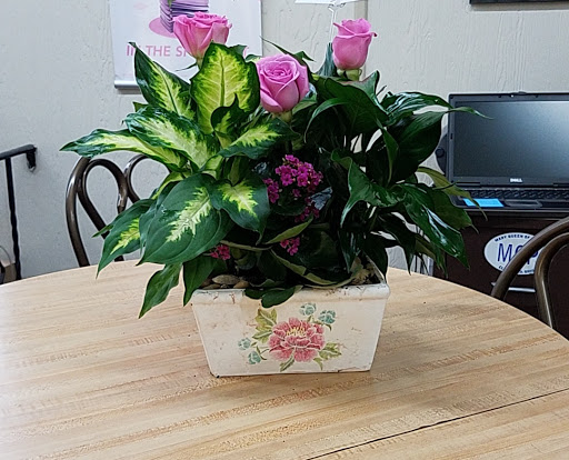 Florist «Jindra Floral Design», reviews and photos, 4603 Pearl Rd, Cleveland, OH 44109, USA