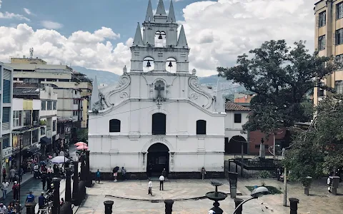 Parroquia de la Veracruz image