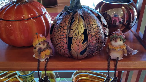 Florist «The Crimson Petal Inc.», reviews and photos, 160 Needham St, Newton, MA 02464, USA