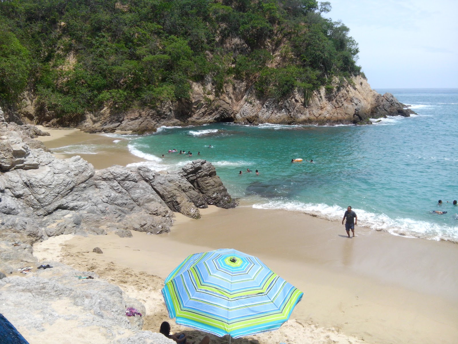 Foto de Playa Pichilinguillo com alto nível de limpeza