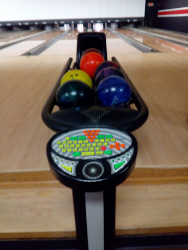 Bowling Alley «AMF Empire Lanes», reviews and photos, 2400 Empire Blvd, Webster, NY 14580, USA