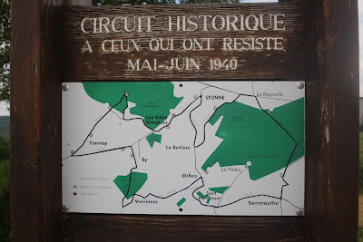 Bataille de Stonne - Monument de la Réconciliation à Les Grandes-Armoises