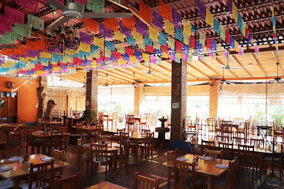 El Huamuchil Restaurante Parrilla - Carretera Nacional Acapulco, 39105 Chilpancingo de los Bravo, Gro., Mexico