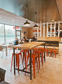 Atmosphère du Restaurant KFC Montevrain à Chanteloup-en-Brie - n°8