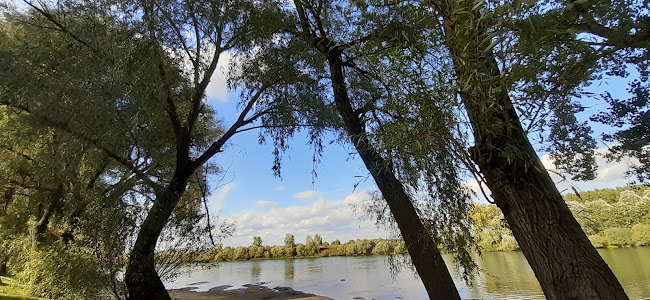 Nyitvatartás: Dombrádi Tiszapart Szórakoztatóközpont Strand