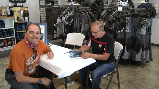 Motorcycle Dealer «BMW, Indian, and Slingshot Woodlands», reviews and photos, 198 Ed English Dr, Shenandoah, TX 77385, USA