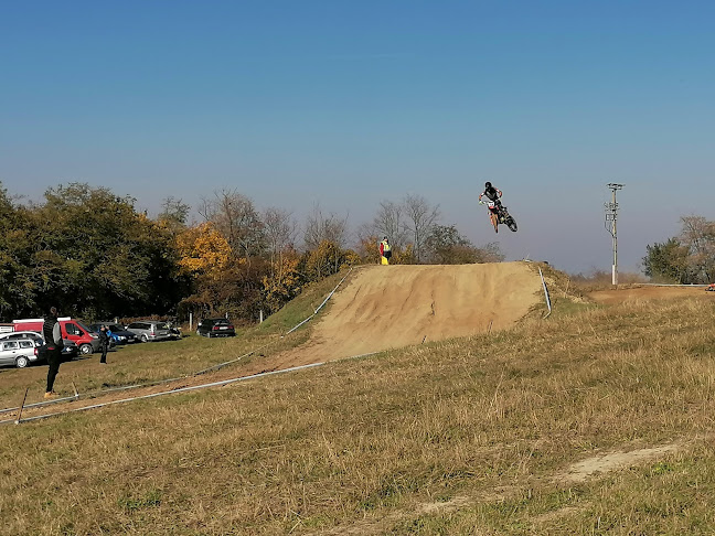 Értékelések erről a helyről: Pannonhalma Motocross Pálya, Pannonhalma - Edzőterem