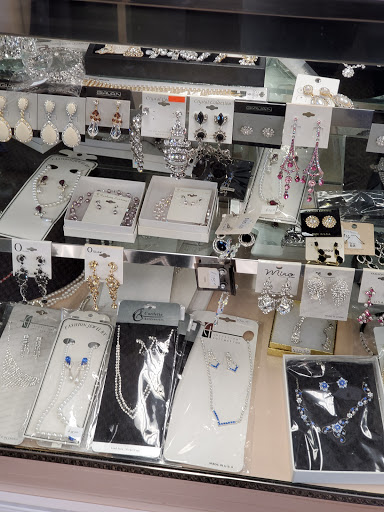 Bridal Shop «Stella Maris Bridal Boutique & Tuxedo Inc», reviews and photos, 2339 MacDade Boulevard, Holmes, PA 19043, USA