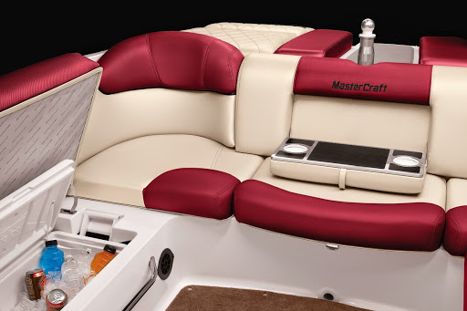 Boat Dealer «Norcal MasterCraft Discovery Bay Mall - Showroom / ProShop», reviews and photos, 1520 Discovery Bay Blvd #200, Discovery Bay, CA 94505, USA