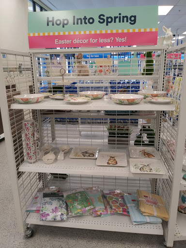 Clothing Store «Ross Dress for Less», reviews and photos, 10249 E Shelby Dr, Collierville, TN 38017, USA