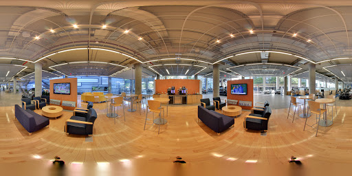 Mercedes Benz Dealer «Mercedes-Benz Manhattan», reviews and photos, 770 11th Ave, New York, NY 10019, USA