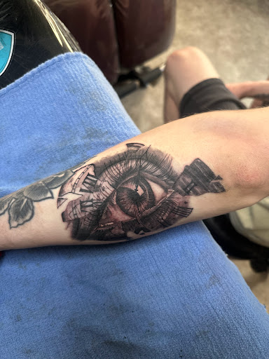 Explore honey pot tattoo ideas, creative tattoo ideas in Moweaqua, available at Fleshwound Tattoo