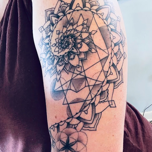 Explore tattoo ideas nautical, creative tattoo ideas in Marysville, available at Viking Armor Tattoo