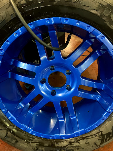 Magasin de pneus 2K Wheels à Milton (ON) | AutoDir