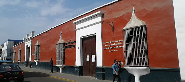 Opiniones de Parque Eterno - Oficina Central Pizarro en Trujillo - Funeraria