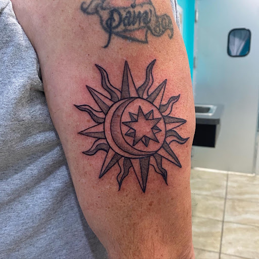 Explore polynesian tattoo ideas, creative tattoo ideas in Tarpon Springs, available at Tarpon Springs Tattoo Co.,Llc