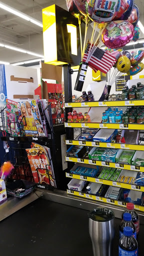 Discount Store «Dollar General», reviews and photos, 5101 White Ln, Bakersfield, CA 93309, USA