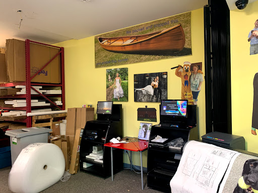 Mailbox Rental Service «The Shipping Place», reviews and photos, 3979 Albany Post Rd, Hyde Park, NY 12538, USA