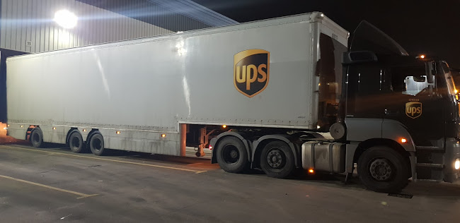 Reviews of UPS Manchester Irlam in Manchester - Courier service