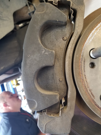 Hye Tech Auto Repair image