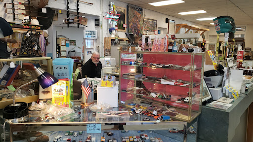 Flea Market «Fort Walton Beach Flea Market», reviews and photos, 125 Eglin Pkwy SE, Fort Walton Beach, FL 32548, USA