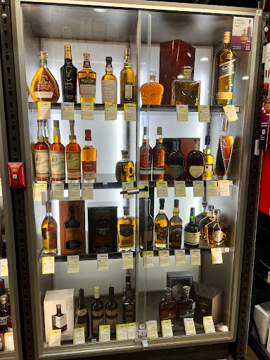 Wine Store «Total Wine & More», reviews and photos, 11211 Causeway Blvd, Brandon, FL 33511, USA