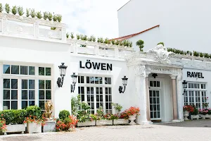 Löwen Hotel image