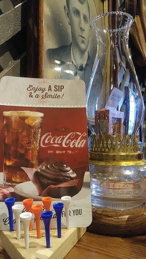 American Restaurant «Cracker Barrel Old Country Store», reviews and photos, 2697 Highwood Blvd, Smyrna, TN 37167, USA