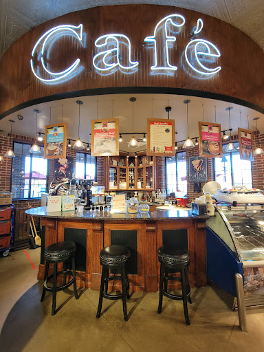 Market «Randazzo Fresh Market», reviews and photos, 36800 Garfield Rd, Charter Twp of Clinton, MI 48035, USA