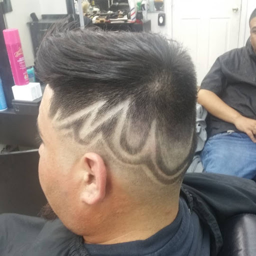 Barber Shop «Juarez Barbershop & Salon», reviews and photos, 1600 N Plano Rd #2400, Richardson, TX 75081, USA