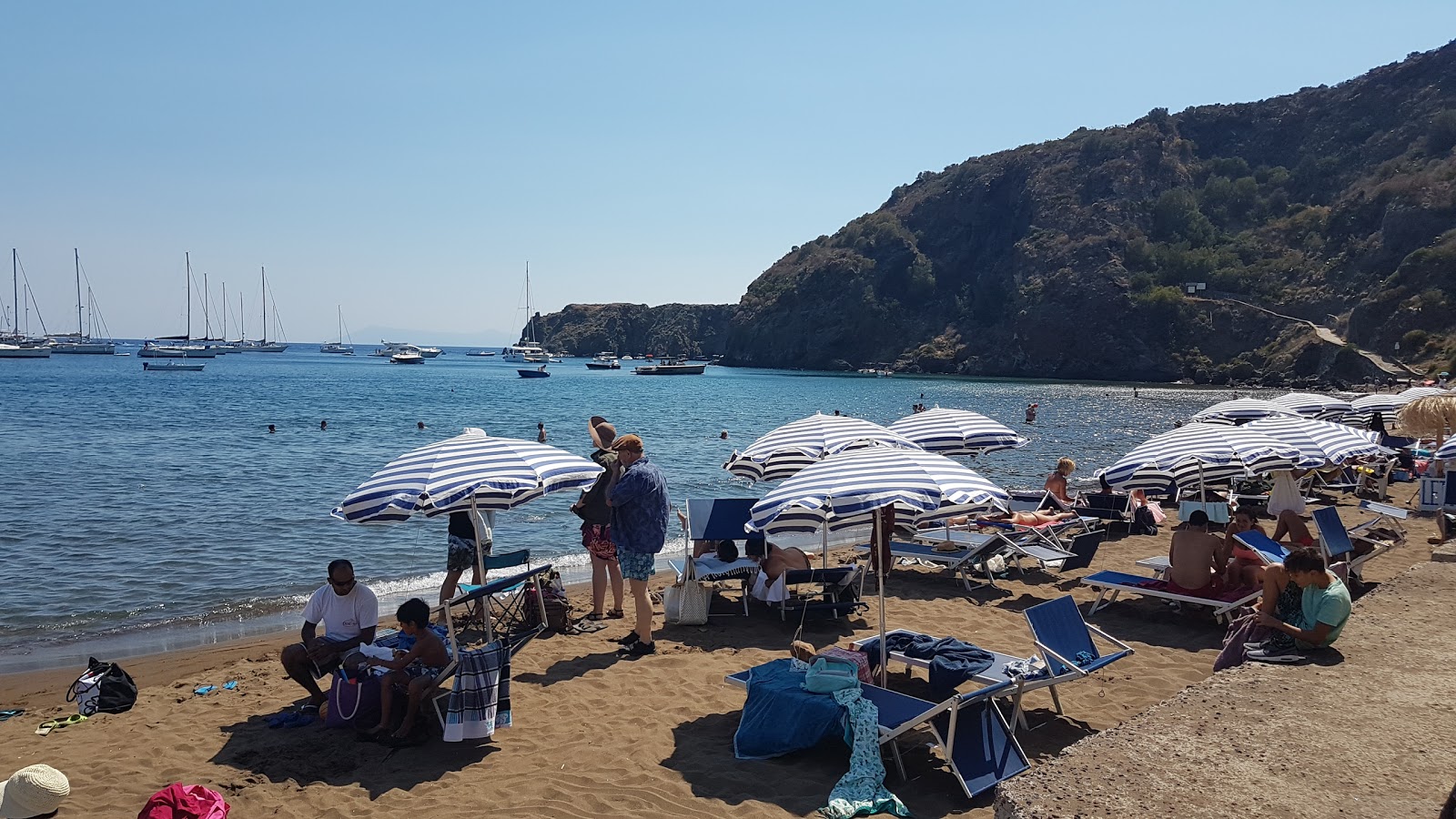 Photo de Cala Zimmari - recommandé pour les voyageurs en famille avec des enfants