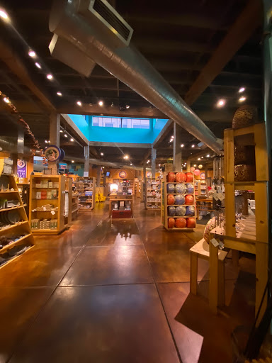 Golden Braid Books, 151 S 500 E, Salt Lake City, UT 84102, USA, 