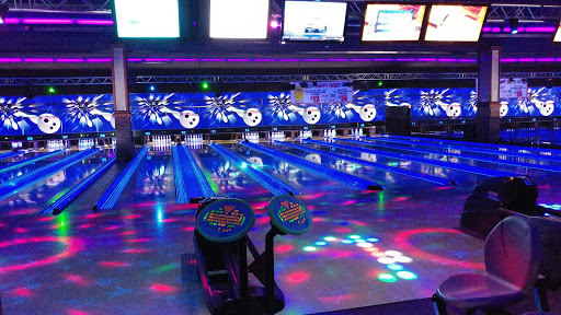 Bowling Alley «Chaparral 300 - We may close 1 hour early Sun-Thurs depending on volume, please call for details.», reviews and photos, 4191 Chino Hills Pkwy, Chino Hills, CA 91709, USA