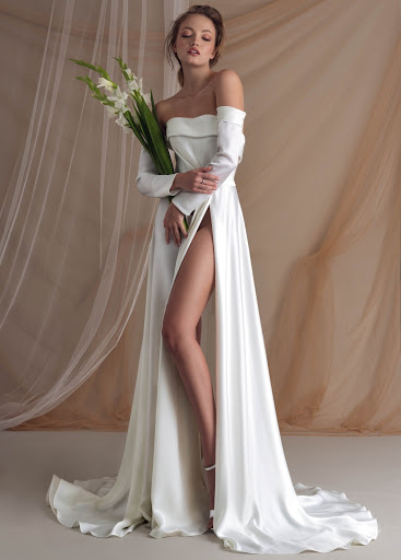 Irena Burshtein - haute couture : bridal gowns and evening dresses.