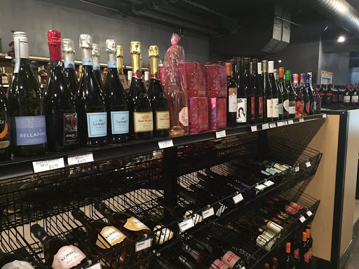 Liquor Store «Quench - Wine & Spirits», reviews and photos, 99 S 2nd St A, Memphis, TN 38103, USA