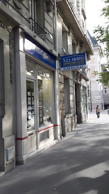 3 2 1 PARIS IMMOBILIER 3 2 1 INTERNATIONAL à Paris