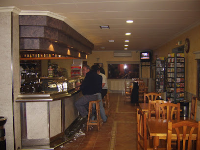 Restaurante Carlos Mary - Av. Madrid, 15, 42240 Estación de Medinaceli, Soria, Spain